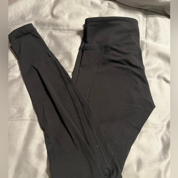 Well loved lululemon wonder under leggings size 6 31” - Picture 1 of 4